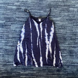 venus blue and white tank